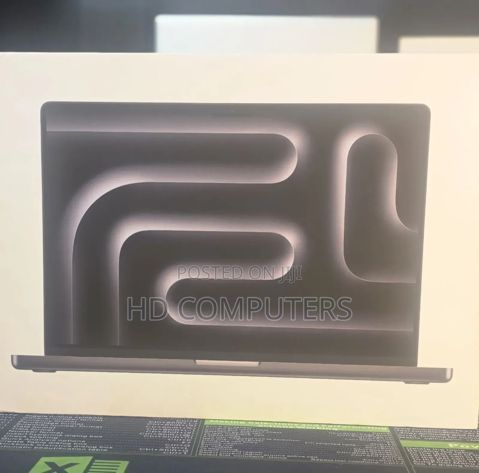 New Apple MacBook Pro 2024 M3 Max 16-inch 32GB Apple M3 Max SSD 1T