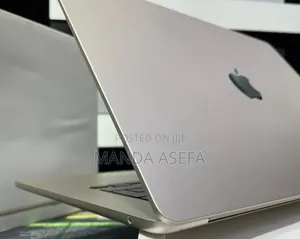 New Laptop Apple MacBook Air 2025 M4 15-inch 16GB Apple M4 SSD 256GB
