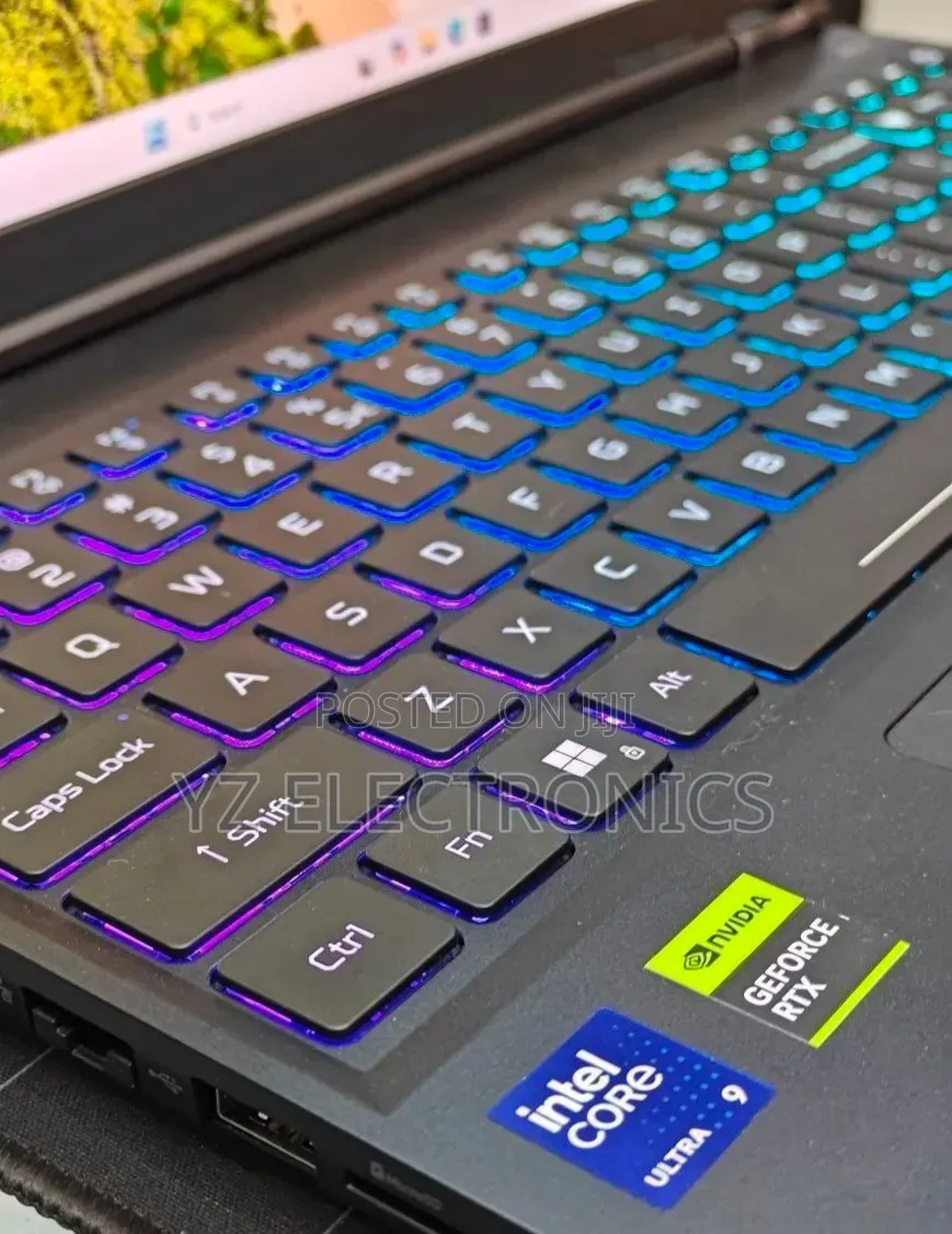 New Laptop Acer Predator Helios Neo 16 16GB Intel Core Ultra 9 SSD 1T