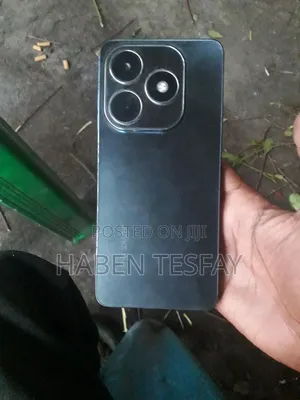 Tecno Spark 20 128 GB Black