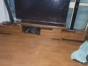 Sofa,Table and Tv Stand