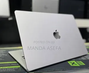 New Laptop Apple MacBook Air 2025 M4 15-inch 24GB Apple M4 SSD 512GB