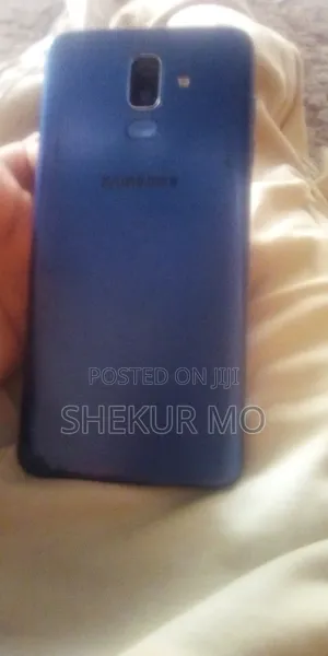 Samsung Galaxy J8 64 GB Blue