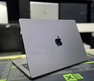 New Laptop Apple MacBook Pro 16GB Apple M3 SSD 512GB