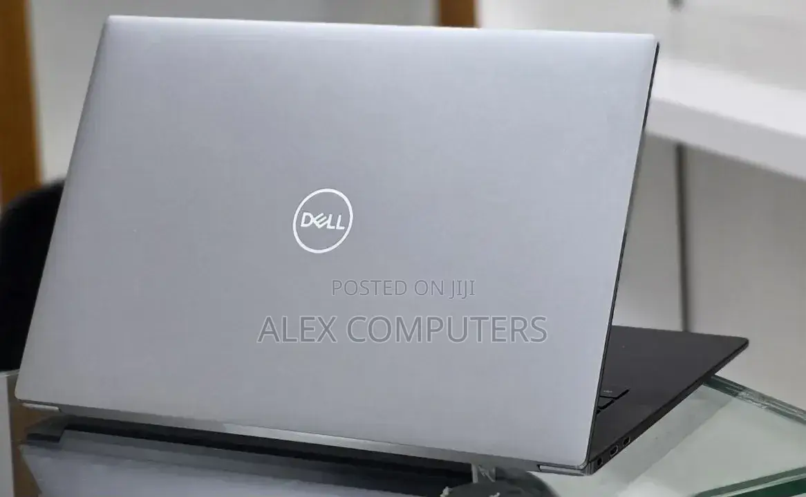 New Laptop Dell Precision 5540 16GB Intel Core i7 SSD 512GB