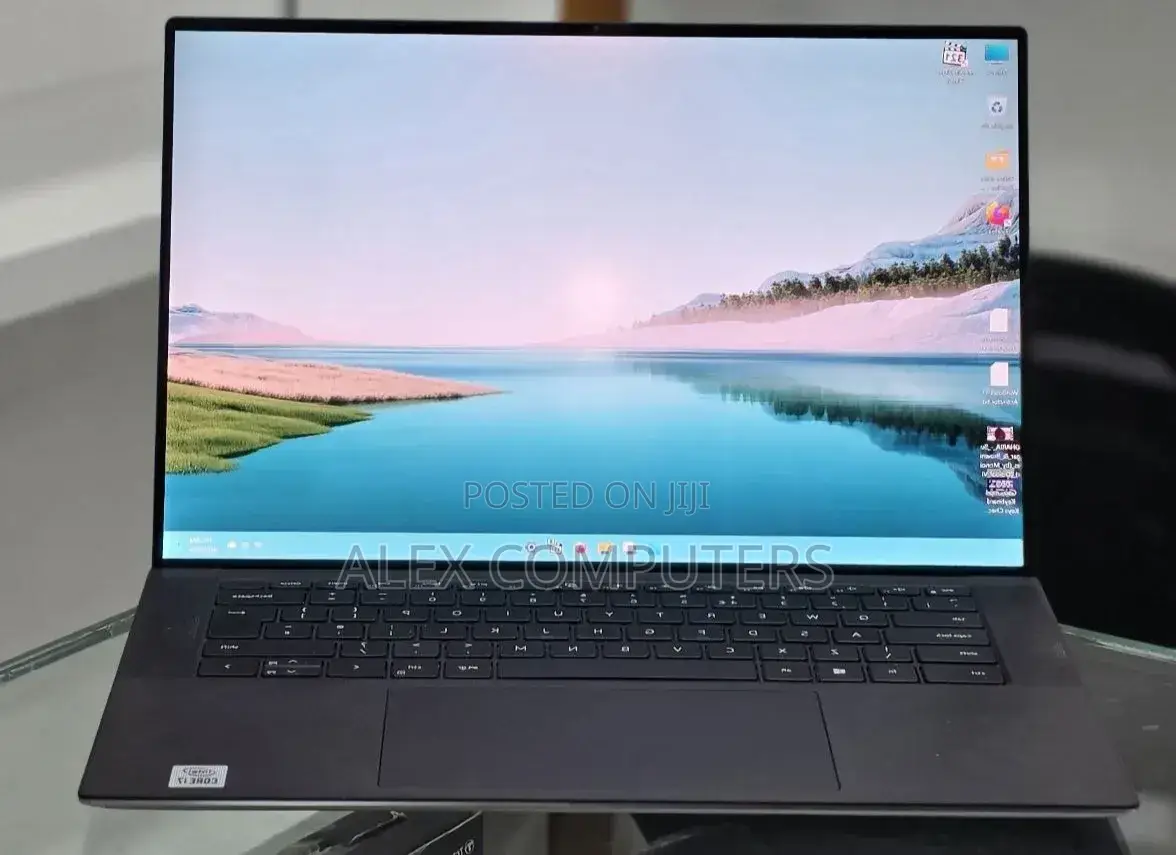 New Laptop Dell Precision 5540 16GB Intel Core i7 SSD 512GB