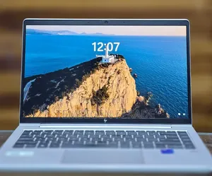 New Laptop HP EliteBook 640 G9 16GB Intel Core i7 SSD 512GB