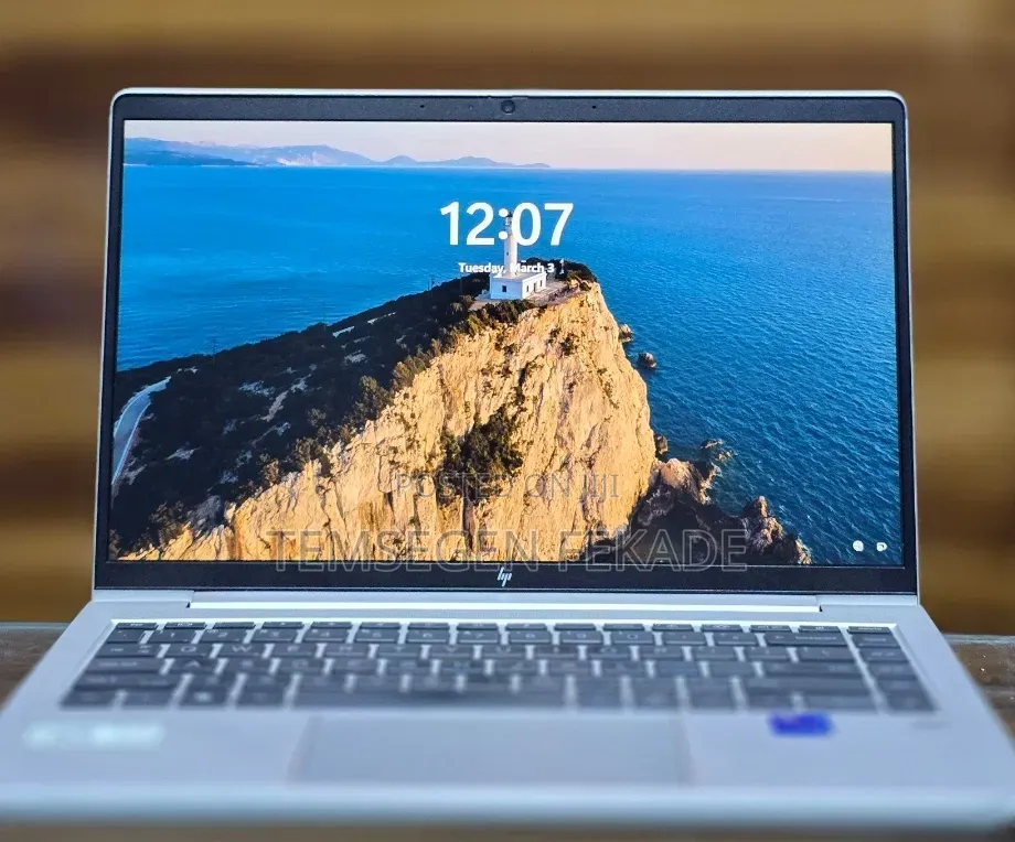 New Laptop HP EliteBook 640 G9 16GB Intel Core i7 SSD 512GB
