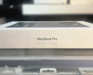 New Laptop Apple MacBook Pro 36GB Apple M3 Max SSD 1T