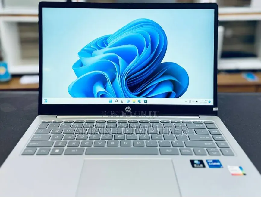 New Laptop HP Stream Notebook 16GB Intel Core i7 SSD 1T