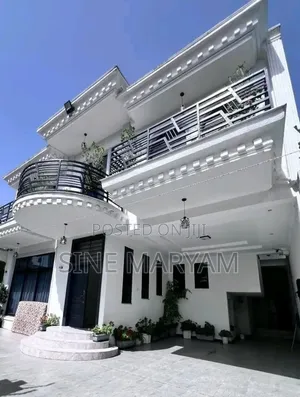 Furnished 7bdrm Villa in Bole for sale