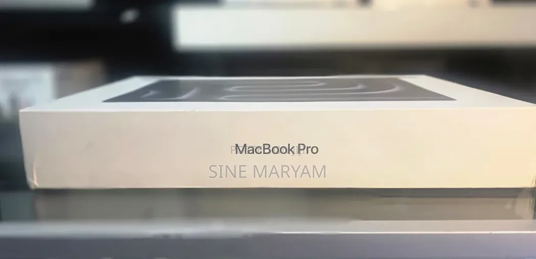 New Apple MacBook Pro 2023 M3 Max 16-inch 36GB Apple M3 Max SSD 1T