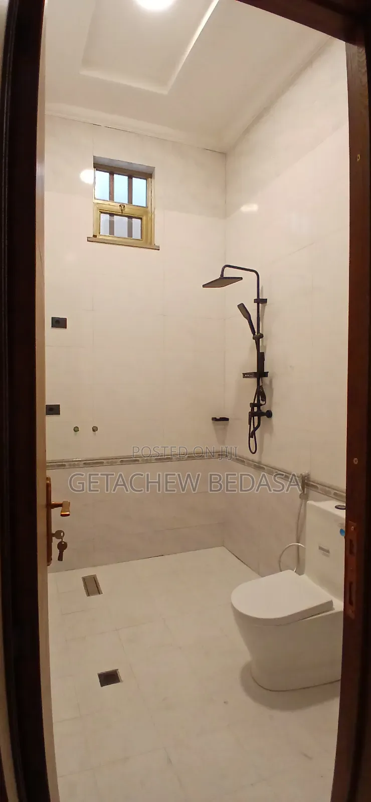 Furnished 6bdrm House in Ccd, Oromia-Finfinne for sale