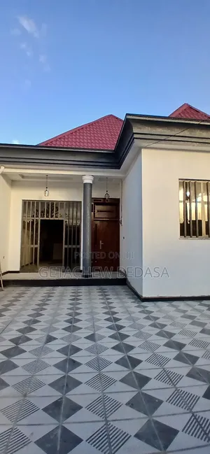 Furnished 6bdrm House in Oromia-Finfinne for sale
