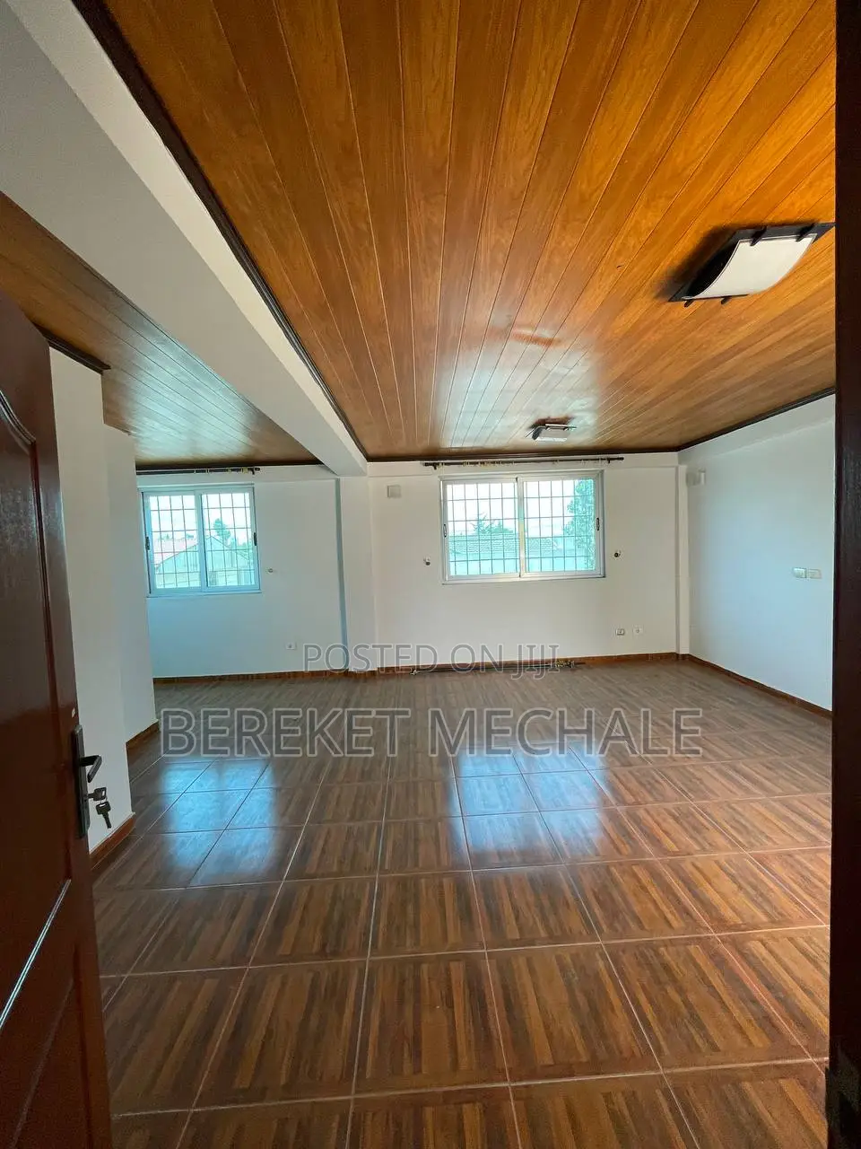 10bdrm House in Bole for rent
