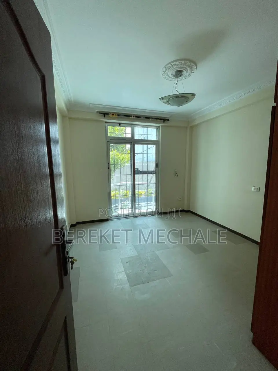 10bdrm House in Bole for rent