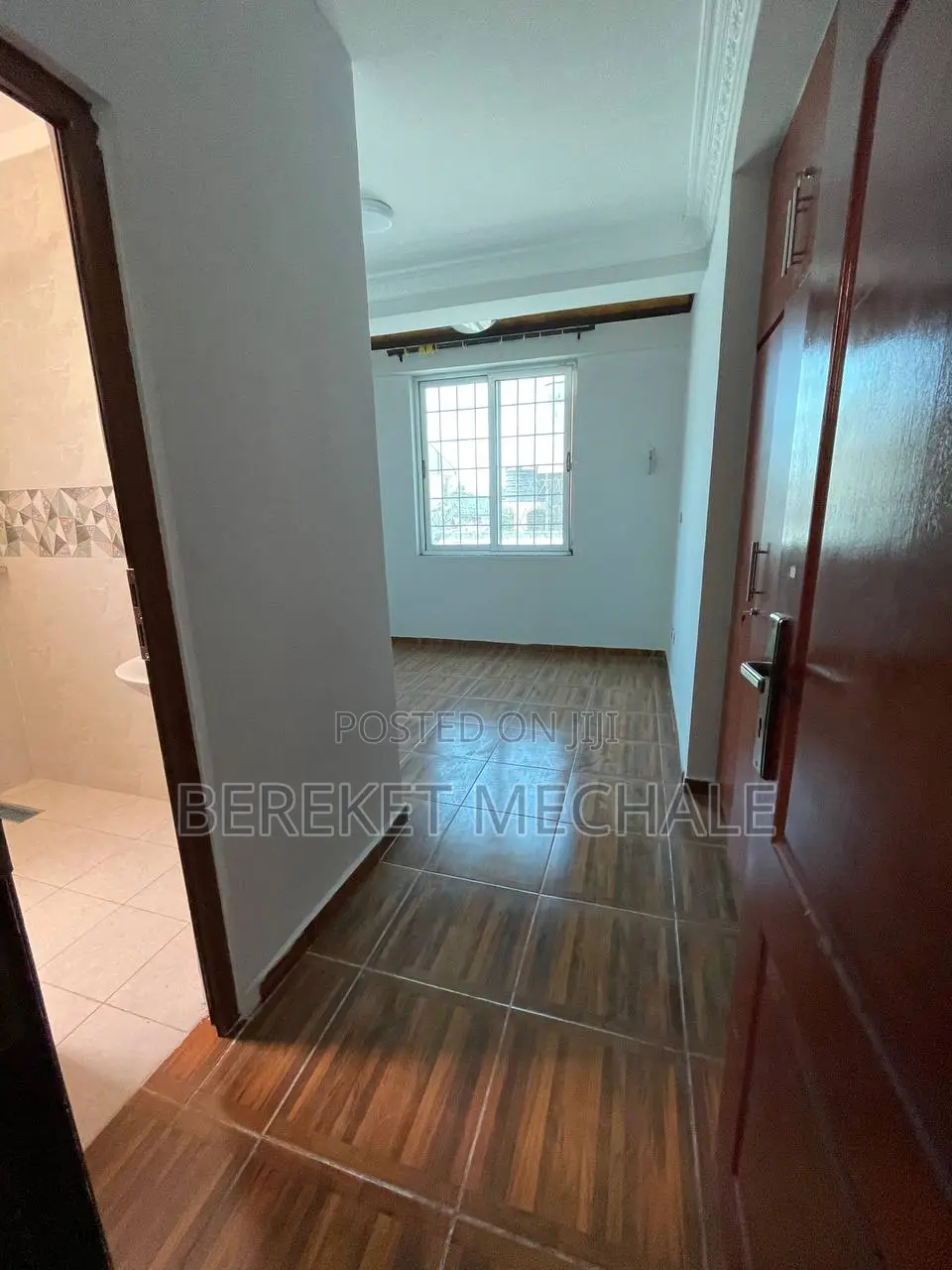 10bdrm House in Bole for rent