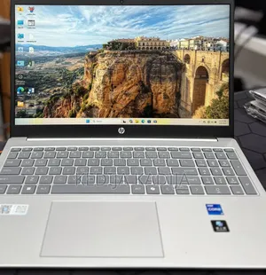 New Laptop HP Stream Notebook 16GB Intel Core i7 SSD 1T