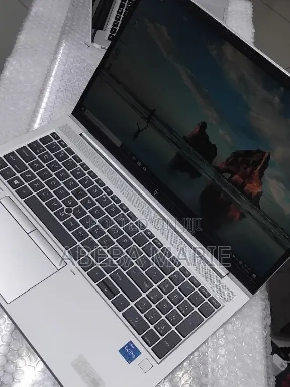 New Laptop HP EliteBook 850 G8 16GB Intel Core i5 SSD 512GB