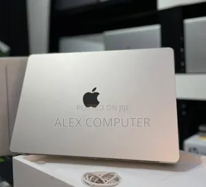 New Laptop Apple MacBook Air 2025 M4 15-inch 16GB Apple M4 SSD 256GB