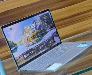New Laptop HP 8GB Intel Core i5 SSD 256GB