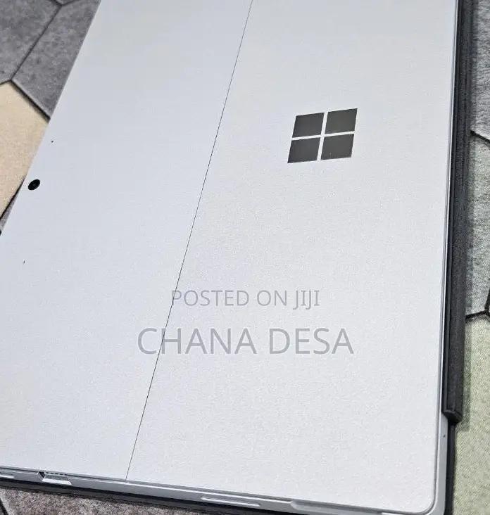 New Laptop Microsoft Surface Pro 7 16GB Intel Core i7 SSD 512GB