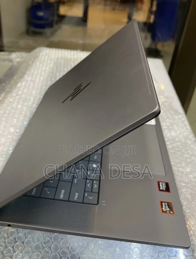New Laptop HP OmniBook X Flip 16" 16GB AMD Ryzen 5 SSD 512GB