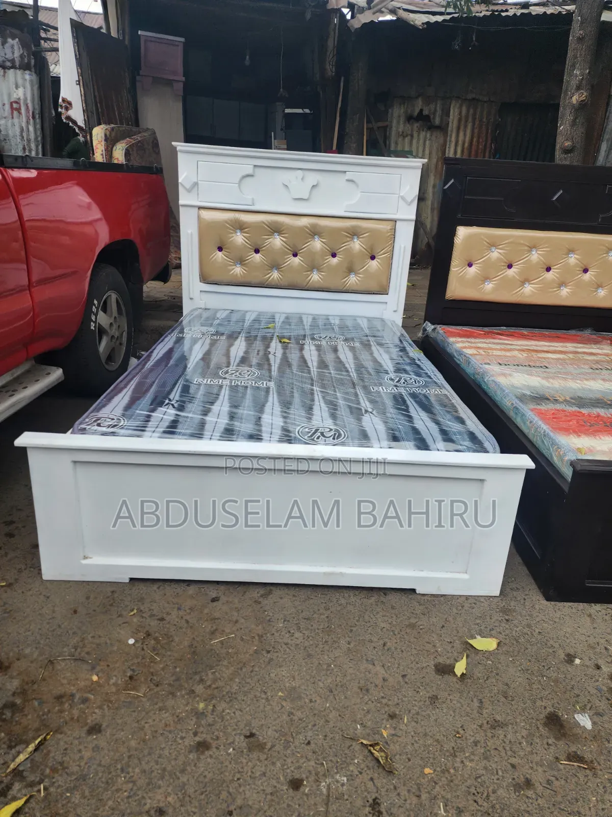 Bed አልጋ በተለያየ ከለር