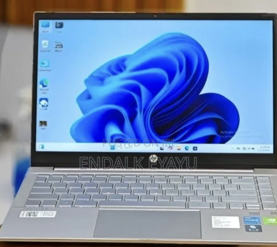 New Laptop HP Pavilion 14 16GB Intel Core i5 SSD 512GB