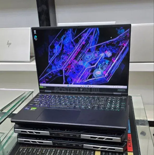 New Laptop Acer Predator Helios Neo 16 16GB Intel Core i9 SSD 1T