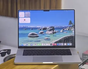 New Laptop Apple MacBook Pro 2021 M1 32GB Apple M1 Pro SSD 512GB