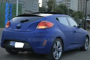 Hyundai Veloster Automatic 2012 Blue
