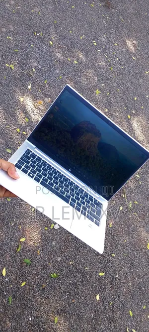 New Laptop HP EliteBook 830 G7 8GB Intel Core i5 SSD 256GB