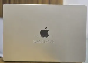 New Laptop Apple MacBook Pro 2021 M1 32GB SSD 512GB