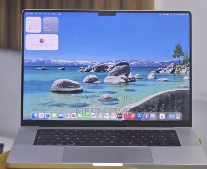 New Laptop Apple MacBook Pro 2021 M1 32GB SSD 512GB