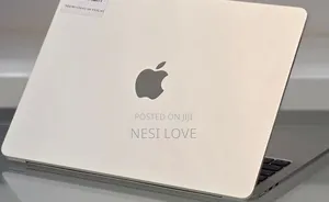 New Laptop Apple MacBook Air 2025 M4 13-inch 16GB SSD 256GB