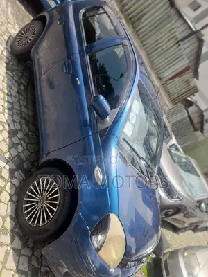Toyota Vitz 1.0 FWD 3dr 2002 Blue