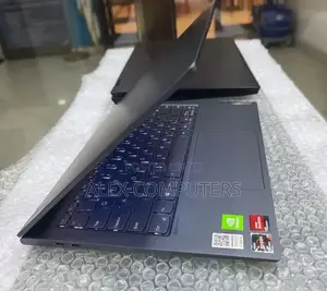 New Laptop Lenovo Yoga 700 16GB AMD Ryzen 7 SSD 512GB