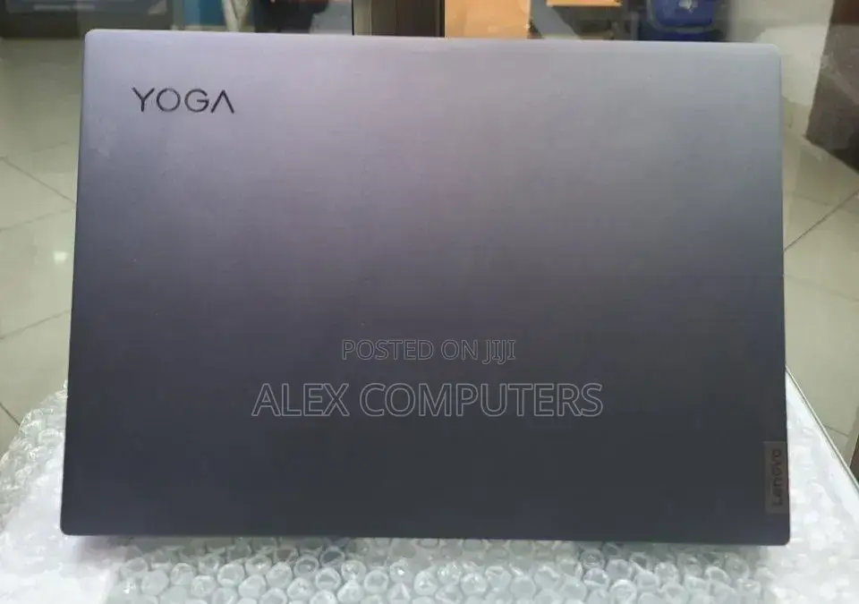 New Laptop Lenovo Yoga 700 16GB AMD Ryzen 7 SSD 512GB
