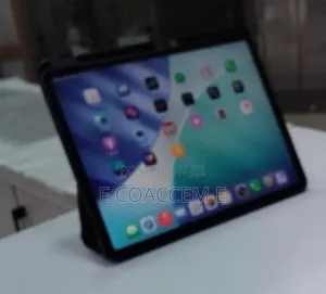 New Apple iPad Pro 12.9 (2022) 1 TB Gray