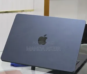 New Laptop Apple MacBook Air 2025 M4 13-inch 16GB Apple M4 SSD 256GB