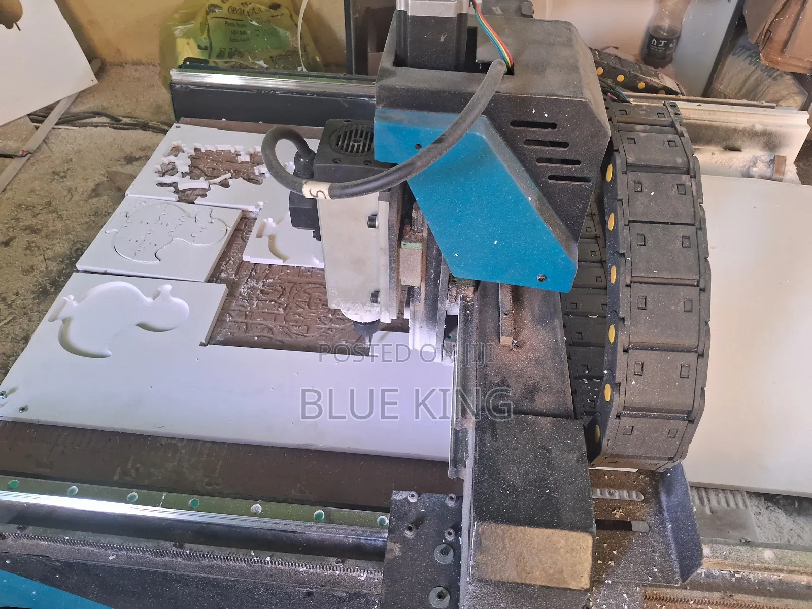 Cnc Router, 1.5 Kw 60 By 90 Working Area Size