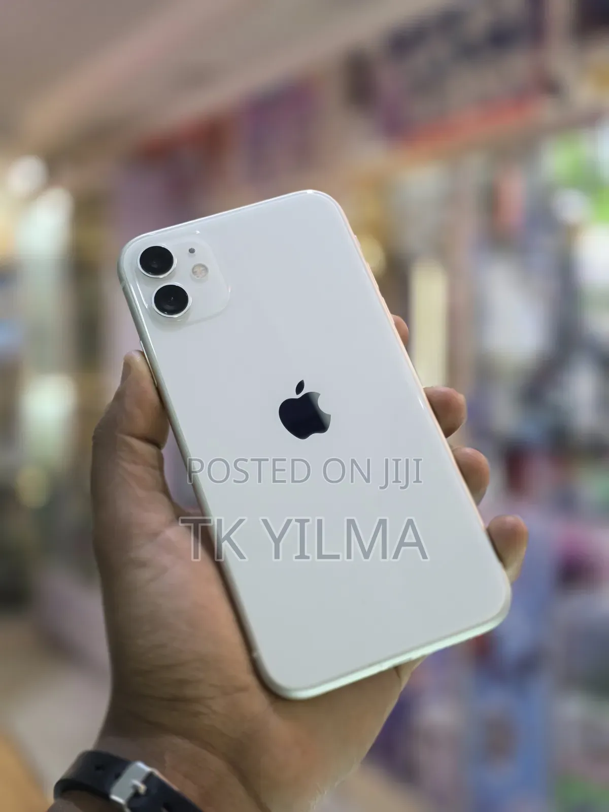 New Apple iPhone 11 128 GB White
