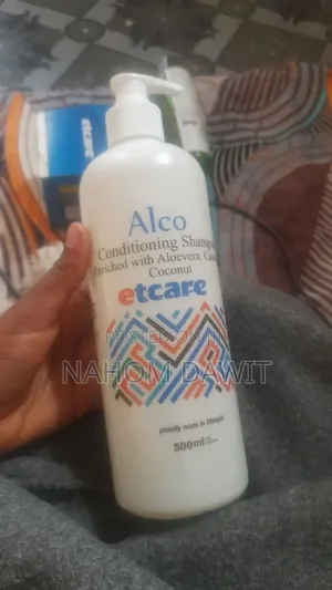 Conditioning and Shampoo