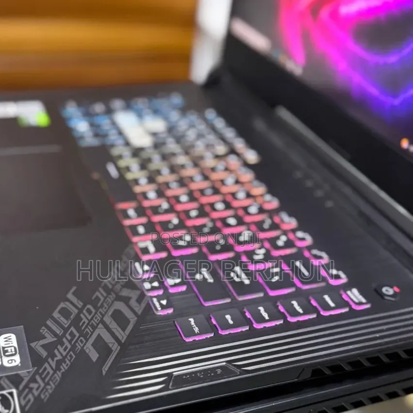 New Laptop Asus ROG Strix G15 16GB Intel Core i7 SSD 512GB