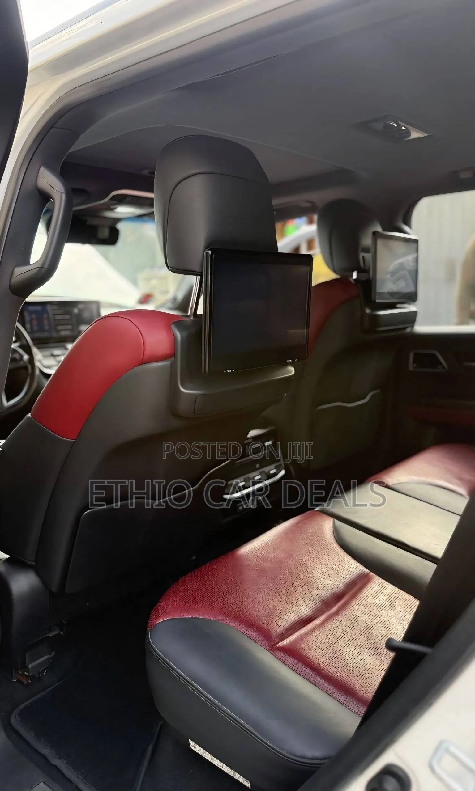 Toyota Land Cruiser 2022 White
