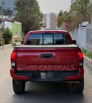 Toyota Tacoma 2019 Red