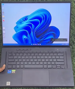 New Laptop Asus ROG Zephyrus G15 16GB Intel Core i7 SSD 1T