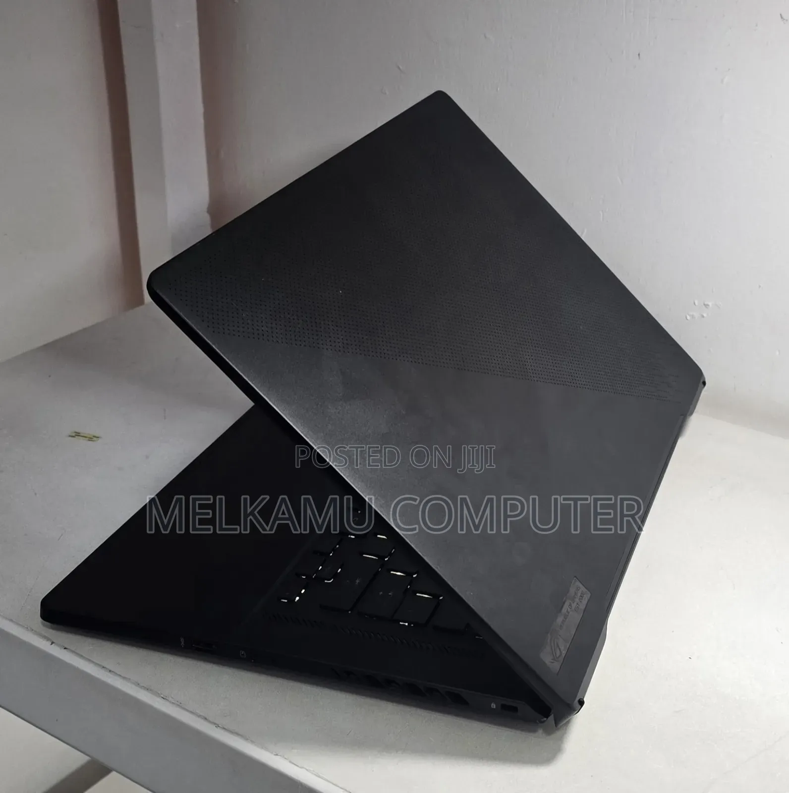 New Laptop Asus ROG Zephyrus G15 16GB Intel Core i7 SSD 1T