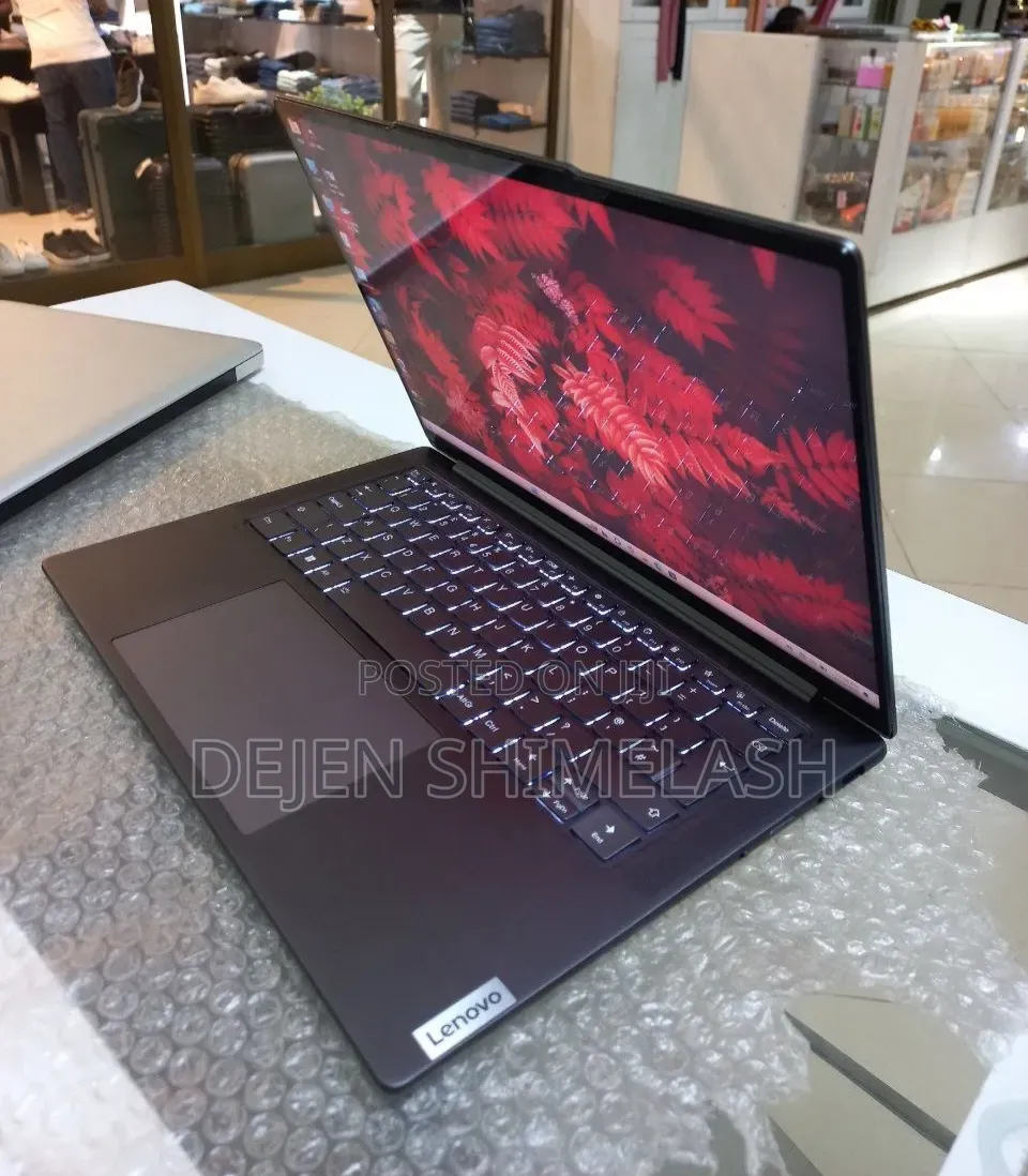 New Laptop Lenovo ThinkPad Yoga 32GB AMD Ryzen 7 SSD 1T